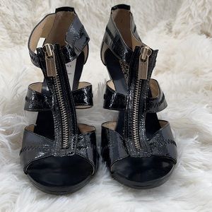 Brand new Michael Kors heels 7M